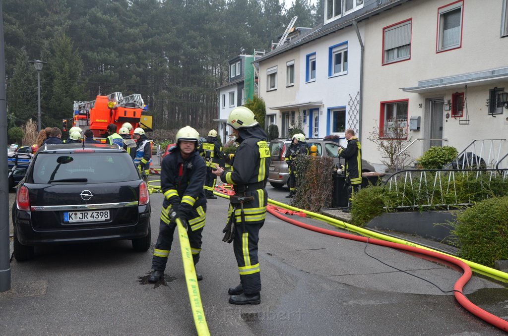 Feuer 2 Dach Koeln Brueck Diesterweg P76.JPG - Miklos Laubert